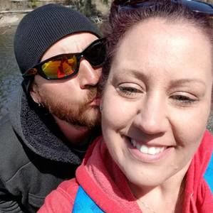 Meet your Posher, Cari